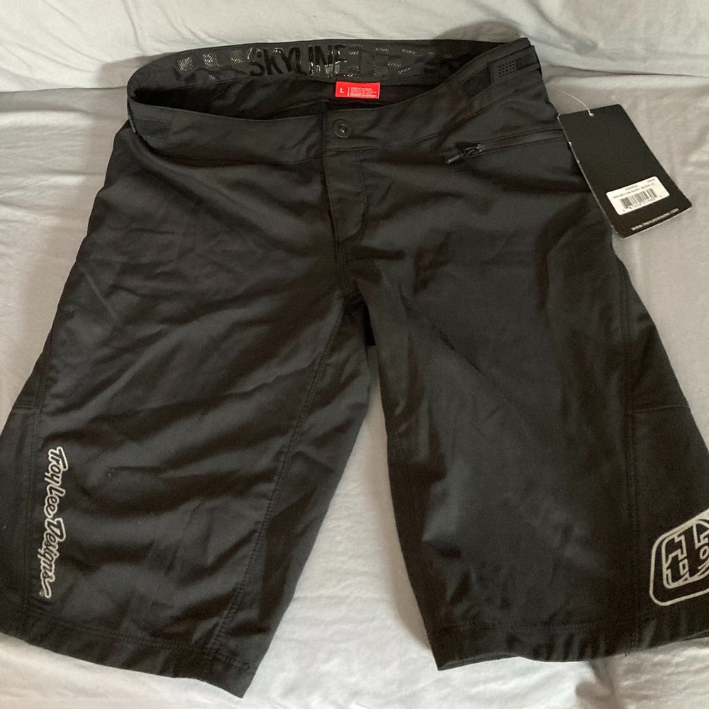 Women's Troy Lee Designs Mountain Bike Shorts Size Large New with Tags Black